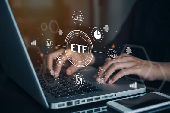 Current ETF Trends: What's Hot in 2024